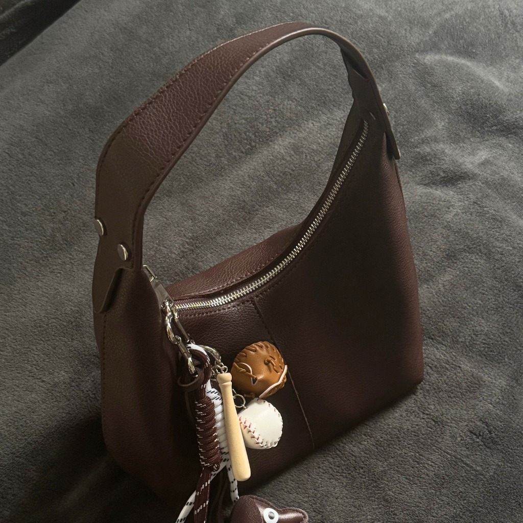 Sac Amira — AMBLE
