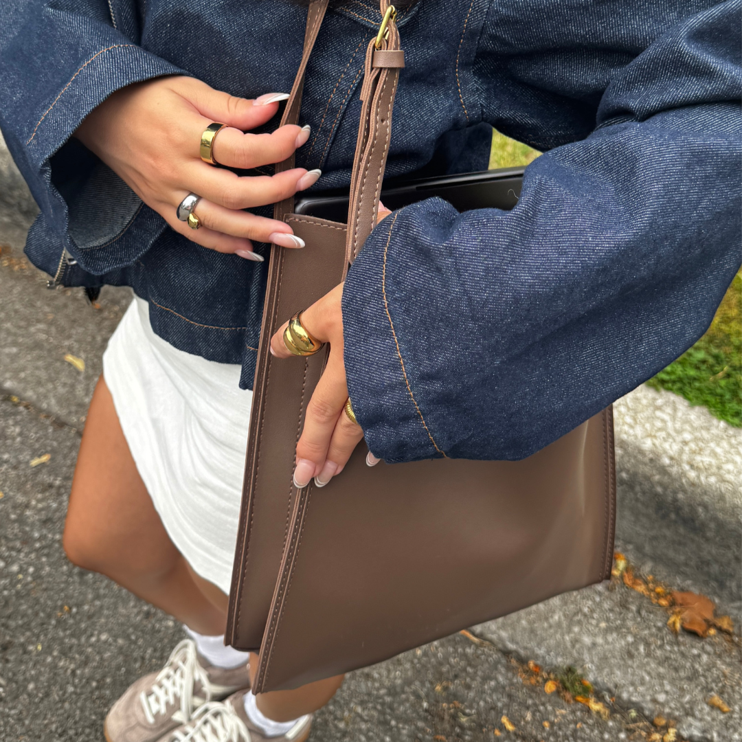 Sac Constance — AMBLE