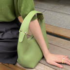 Sac Amira — AMBLE
