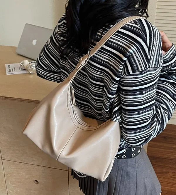 Sac Luna — AMBLE