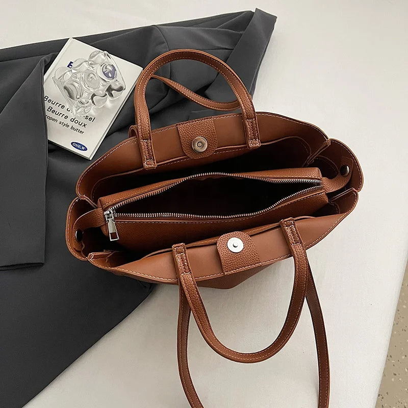 Sac Esme — AMBLE